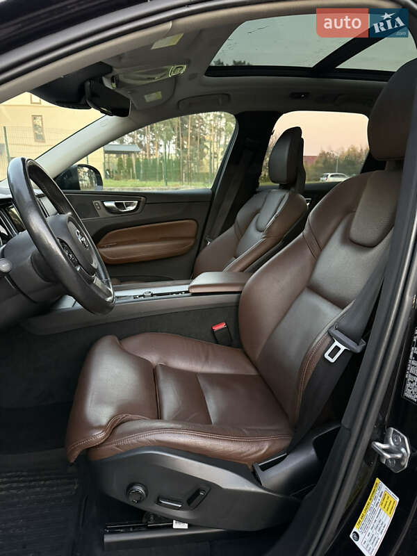Позашляховик / Кросовер Volvo XC60 2018 в Львові фото 11 Позашляховик / Кросовер Volvo XC60 2018 в Львові