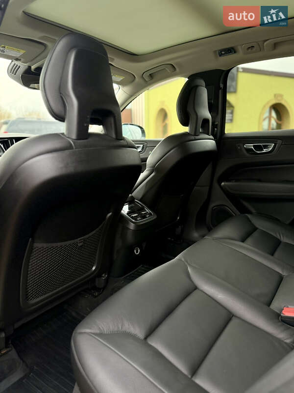 Внедорожник / Кроссовер Volvo XC60 2018 в Коломые