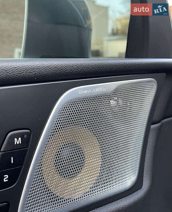 Внедорожник / Кроссовер Volvo XC60 2017 в Львове