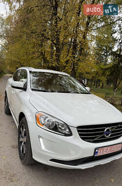 Внедорожник / Кроссовер Volvo XC60 2014 в Почаеве