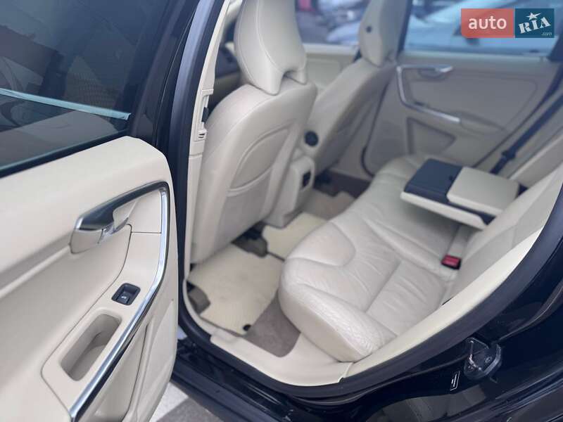 Внедорожник / Кроссовер Volvo XC60 2012 в Киеве фото 34 Внедорожник / Кроссовер Volvo XC60 2012 в Киеве