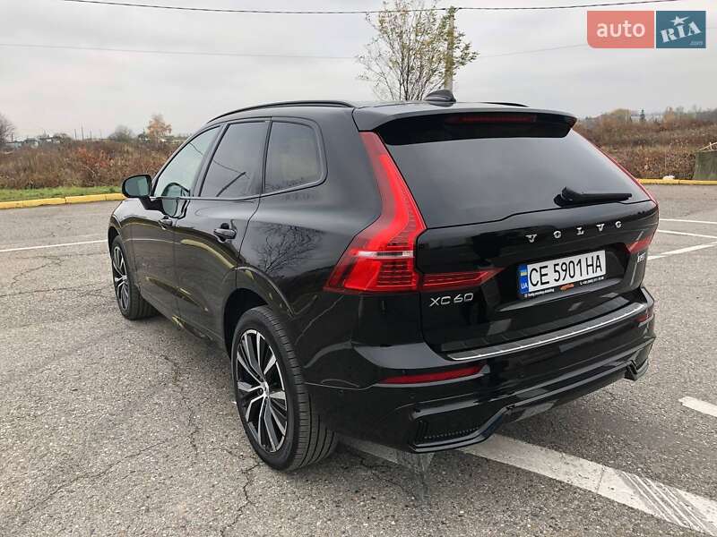 Позашляховик / Кросовер Volvo XC60 2022 в Чернівцях