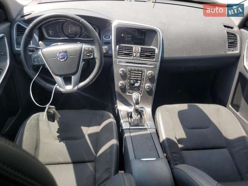 Внедорожник / Кроссовер Volvo XC60 2016 в Львове