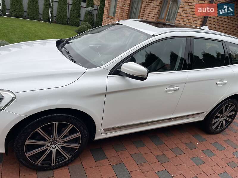 Позашляховик / Кросовер Volvo XC60 2016 в Луцьку фото 2 Позашляховик / Кросовер Volvo XC60 2016 в Луцьку