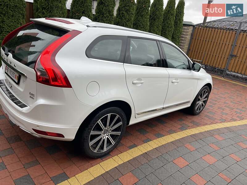 Позашляховик / Кросовер Volvo XC60 2016 в Луцьку фото 3 Позашляховик / Кросовер Volvo XC60 2016 в Луцьку