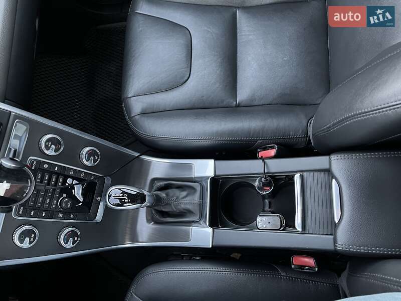 Внедорожник / Кроссовер Volvo XC60 2014 в Львове