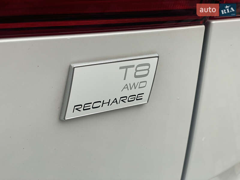 Позашляховик / Кросовер Volvo XC60 2024 в Дніпрі