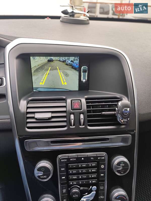 Позашляховик / Кросовер Volvo XC60 2015 в Стрию