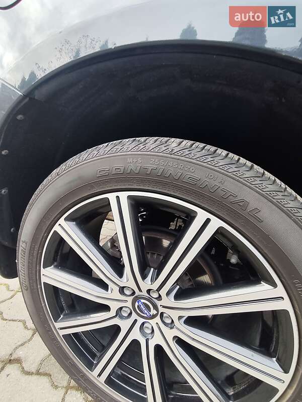 Позашляховик / Кросовер Volvo XC60 2015 в Стрию