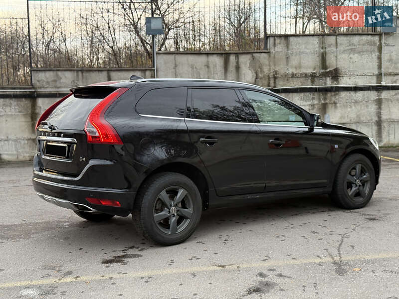 Внедорожник / Кроссовер Volvo XC60 2015 в Ровно