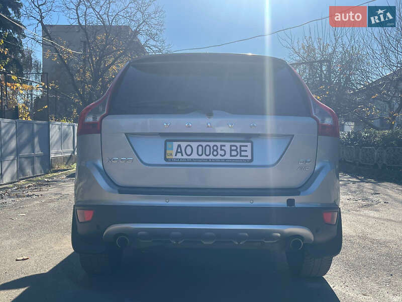 Внедорожник / Кроссовер Volvo XC60 2012 в Мукачево