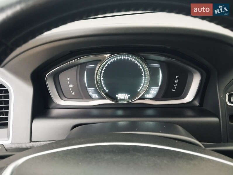 Внедорожник / Кроссовер Volvo XC60 2015 в Одессе фото 14 Внедорожник / Кроссовер Volvo XC60 2015 в Одессе