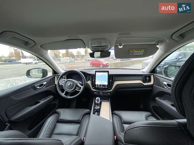 Позашляховик / Кросовер Volvo XC60 2025 в Дніпрі фото 22 Позашляховик / Кросовер Volvo XC60 2025 в Дніпрі