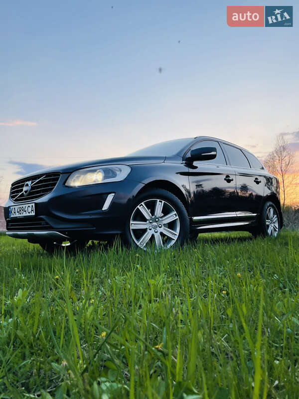 Позашляховик / Кросовер Volvo XC60 2017 в Києві