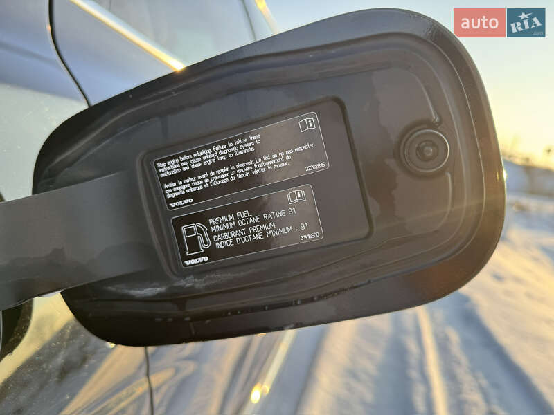 Внедорожник / Кроссовер Volvo XC60 2022 в Ирпене