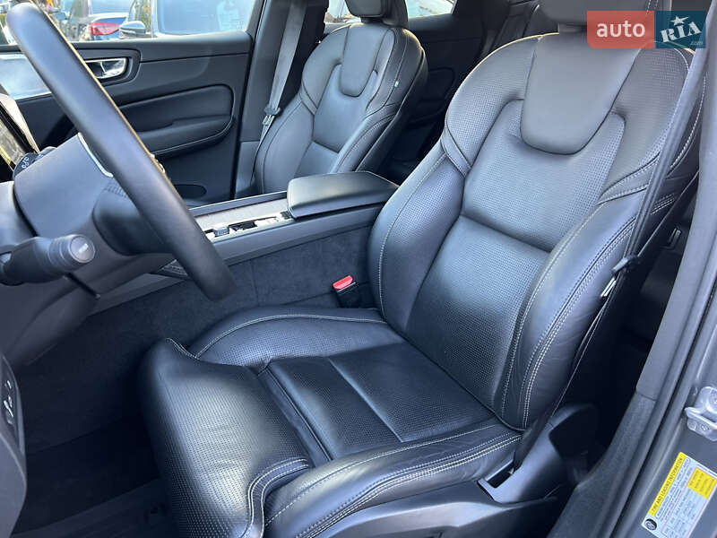 Позашляховик / Кросовер Volvo XC60 2019 в Києві