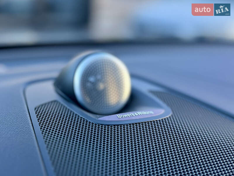 Позашляховик / Кросовер Volvo XC60 2019 в Києві