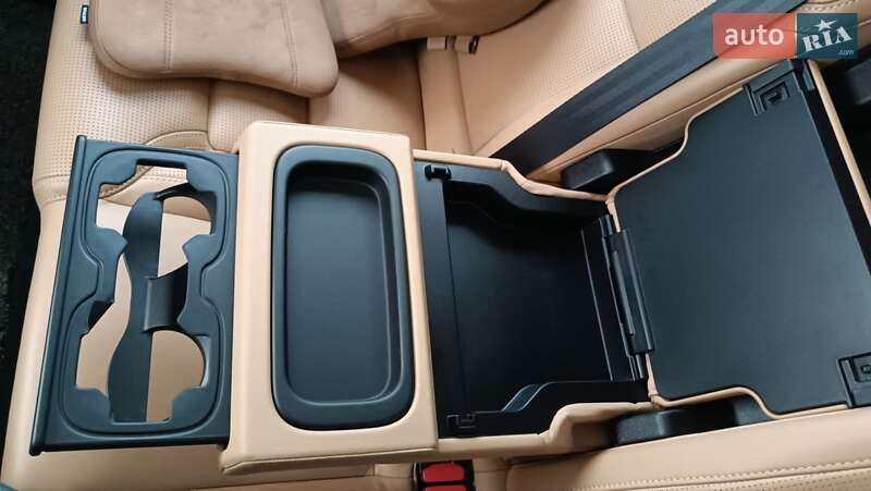 Внедорожник / Кроссовер Volvo XC60 2019 в Львове