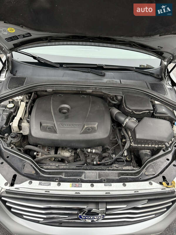 Внедорожник / Кроссовер Volvo XC60 2015 в Киеве