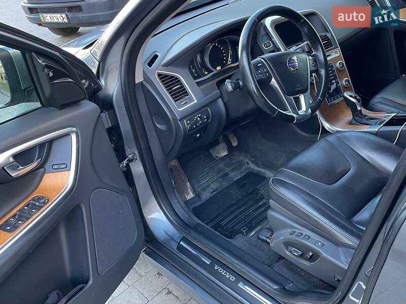 Внедорожник / Кроссовер Volvo XC60 2017 в Львове