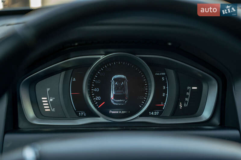 Позашляховик / Кросовер Volvo XC60 2014 в Чернівцях