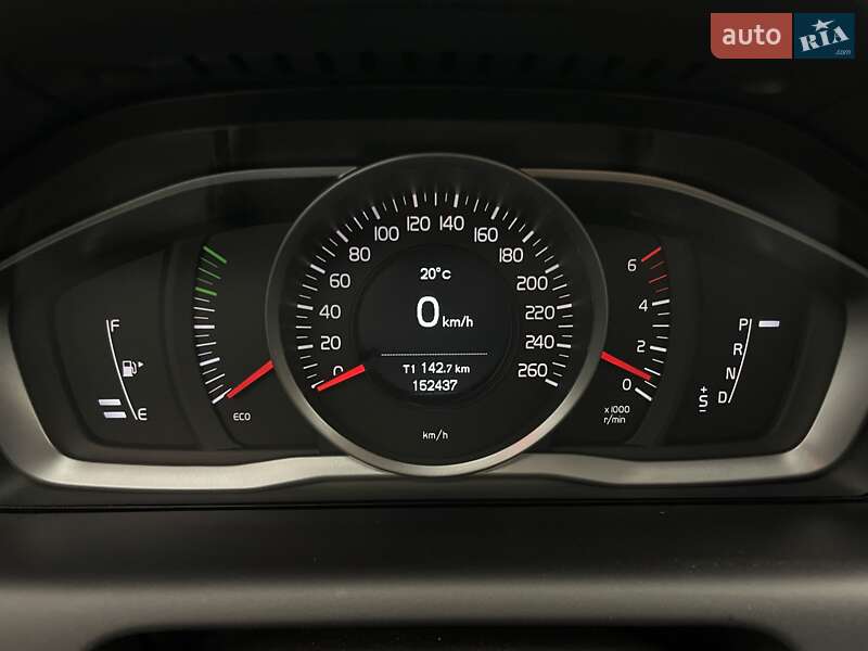 Позашляховик / Кросовер Volvo XC60 2015 в Києві фото 13 Позашляховик / Кросовер Volvo XC60 2015 в Києві