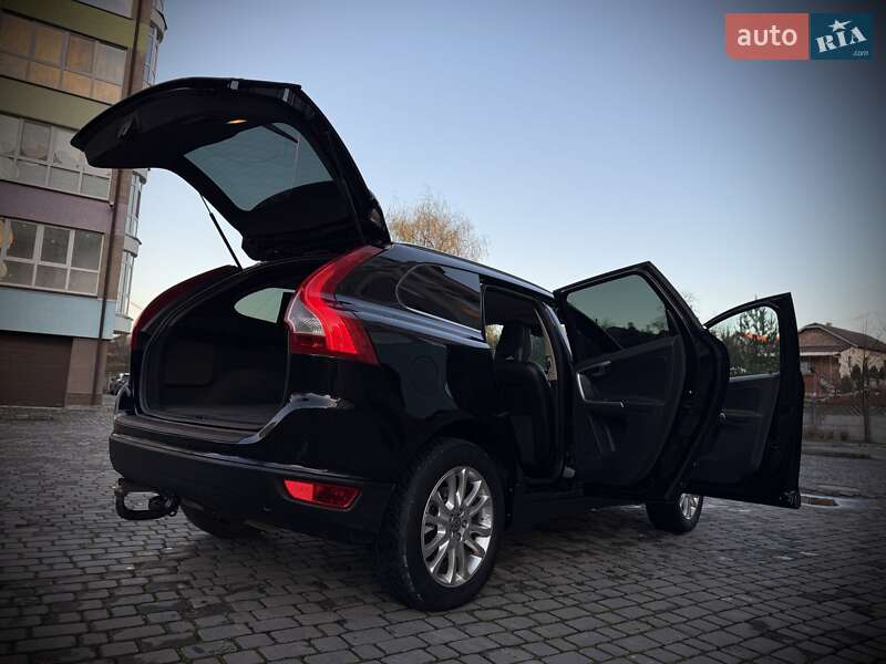 Позашляховик / Кросовер Volvo XC60 2008 в Івано-Франківську