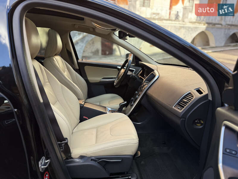 Внедорожник / Кроссовер Volvo XC60 2014 в Тернополе фото 110 Внедорожник / Кроссовер Volvo XC60 2014 в Тернополе