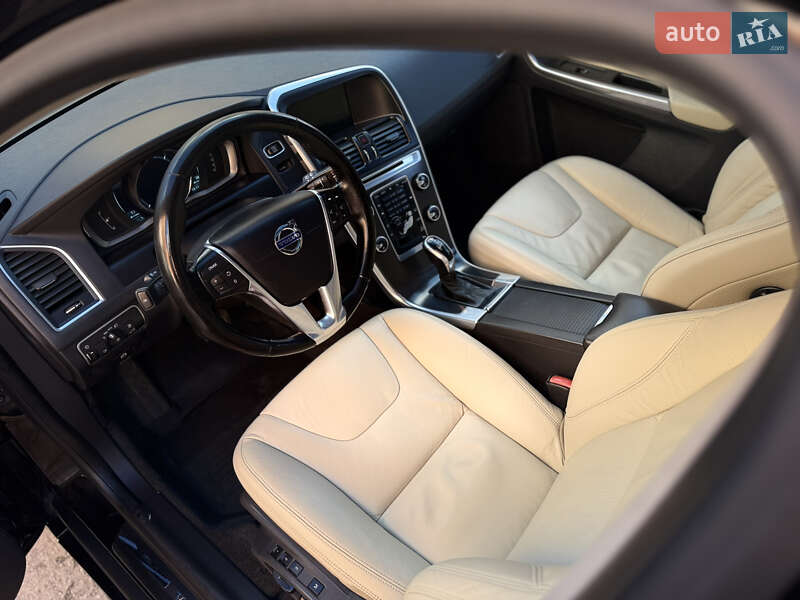 Внедорожник / Кроссовер Volvo XC60 2014 в Тернополе фото 120 Внедорожник / Кроссовер Volvo XC60 2014 в Тернополе