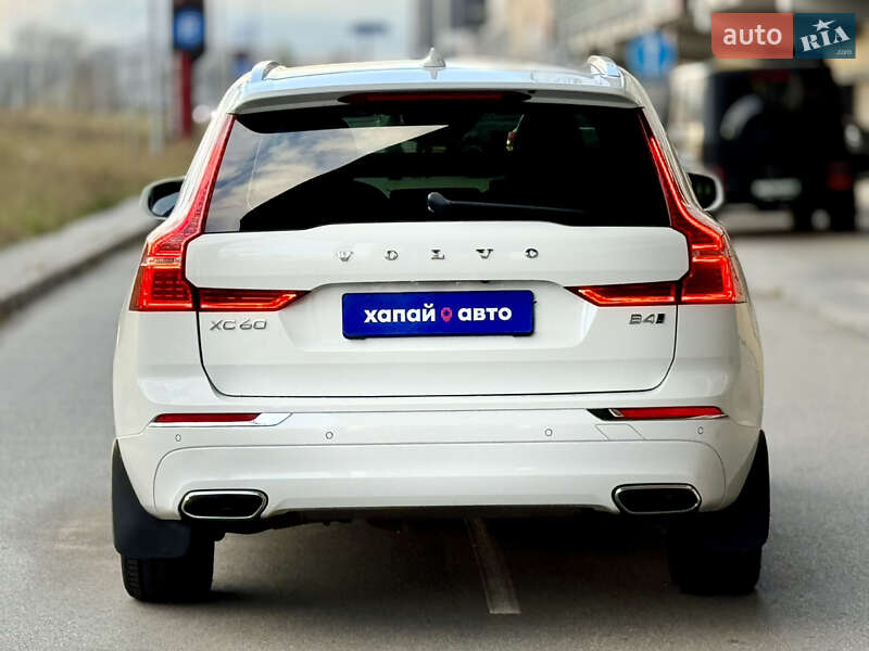 Позашляховик / Кросовер Volvo XC60 2020 в Києві