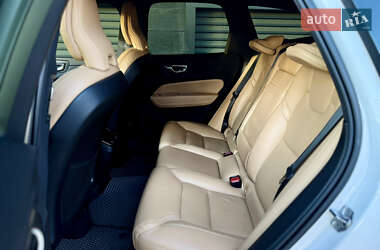 Внедорожник / Кроссовер Volvo XC60 2020 в Киеве фото 19 Внедорожник / Кроссовер Volvo XC60 2020 в Киеве