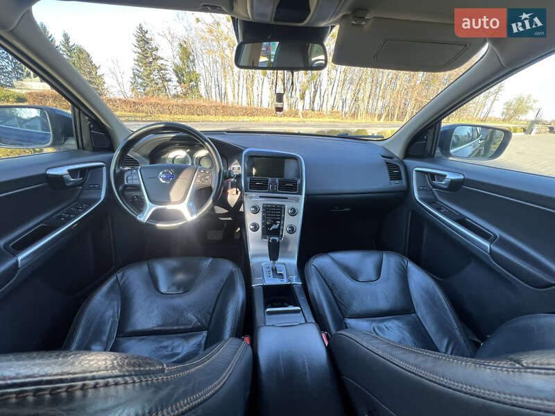 Внедорожник / Кроссовер Volvo XC60 2012 в Луцке