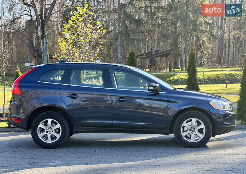 Внедорожник / Кроссовер Volvo XC60 2012 в Луцке