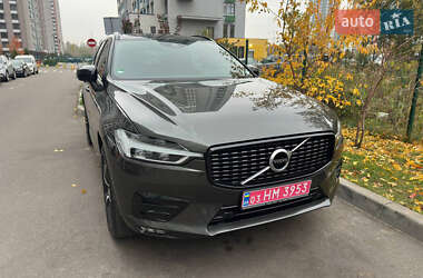 Внедорожник / Кроссовер Volvo XC60 2020 в Киеве
