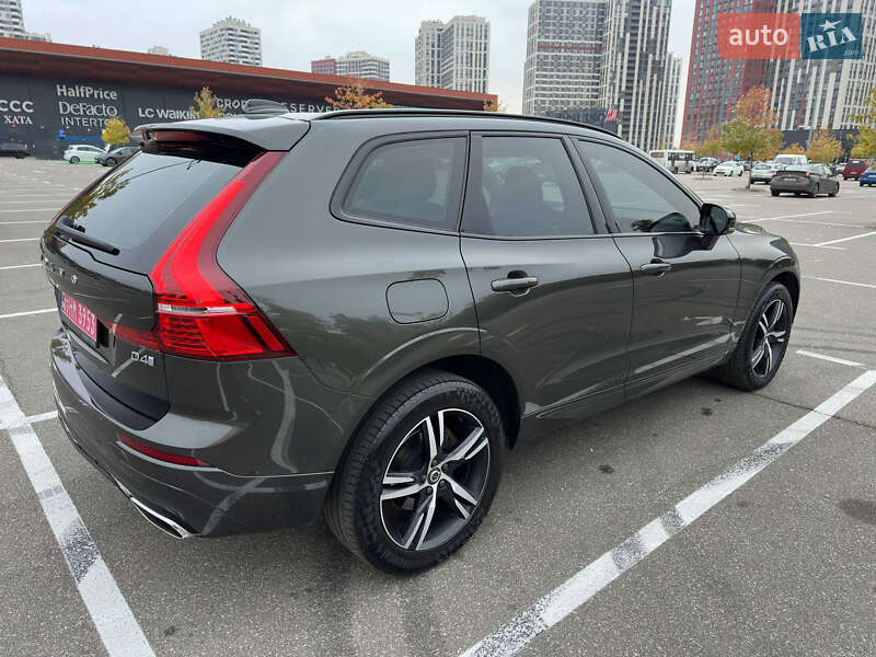 Внедорожник / Кроссовер Volvo XC60 2020 в Киеве