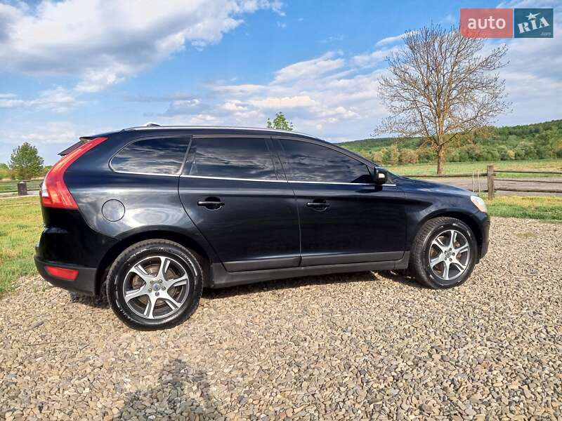 Позашляховик / Кросовер Volvo XC60 2010 в Косові