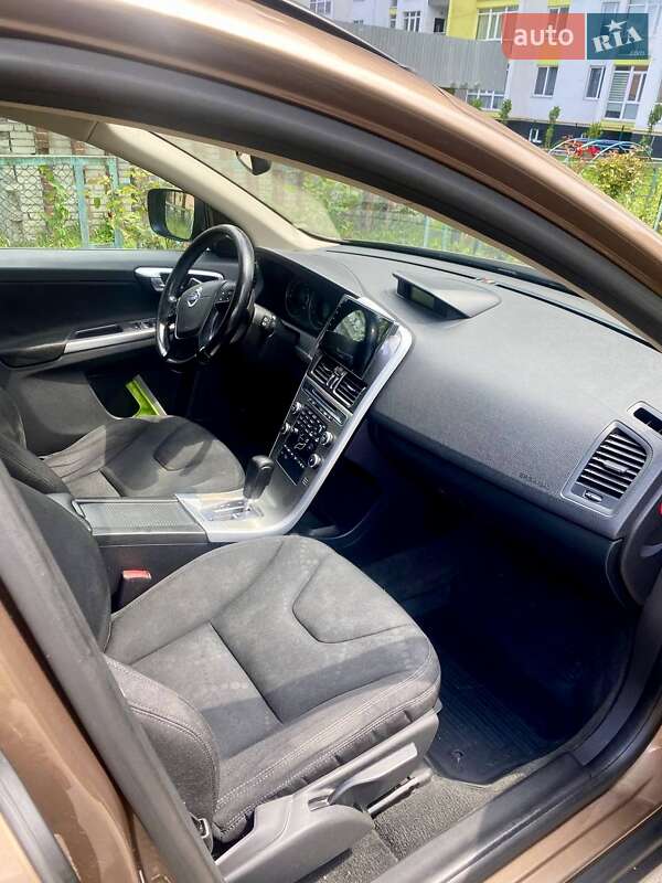 Внедорожник / Кроссовер Volvo XC60 2009 в Львове