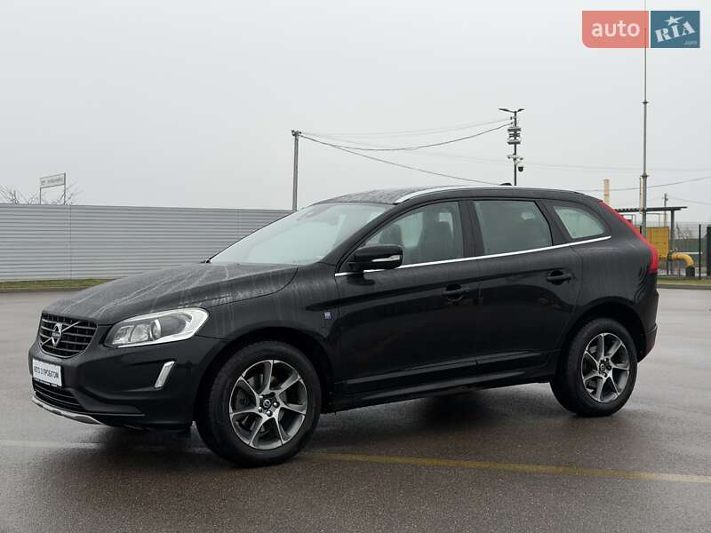 Позашляховик / Кросовер Volvo XC60 2016 в Києві