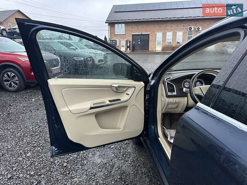 Внедорожник / Кроссовер Volvo XC60 2015 в Луцке