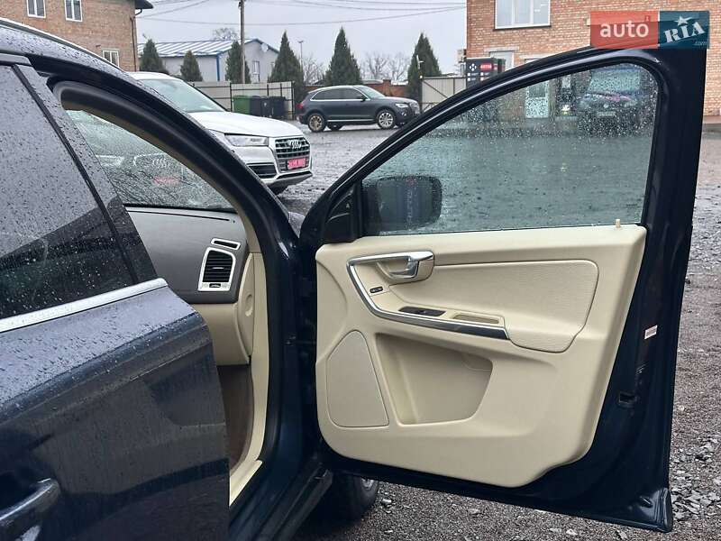 Внедорожник / Кроссовер Volvo XC60 2015 в Луцке