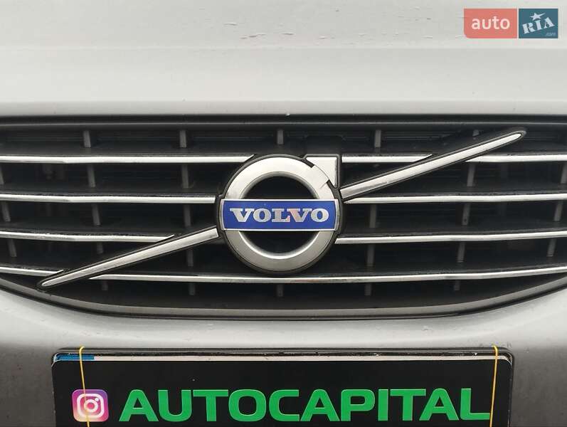 Внедорожник / Кроссовер Volvo XC60 2016 в Киеве фото 6 Внедорожник / Кроссовер Volvo XC60 2016 в Киеве