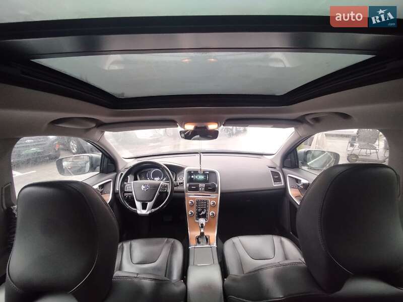 Внедорожник / Кроссовер Volvo XC60 2016 в Киеве фото 28 Внедорожник / Кроссовер Volvo XC60 2016 в Киеве