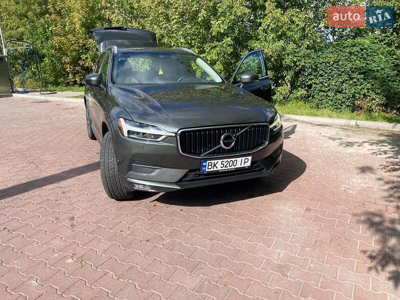 Внедорожник / Кроссовер Volvo XC60 2018 в Ровно