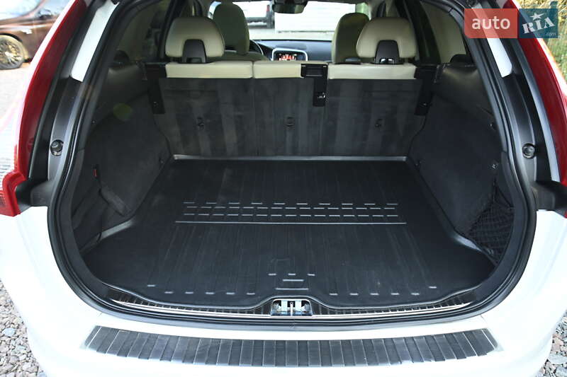 Позашляховик / Кросовер Volvo XC60 2017 в Бердичеві