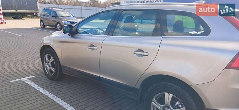 Позашляховик / Кросовер Volvo XC60 2011 в Дубні