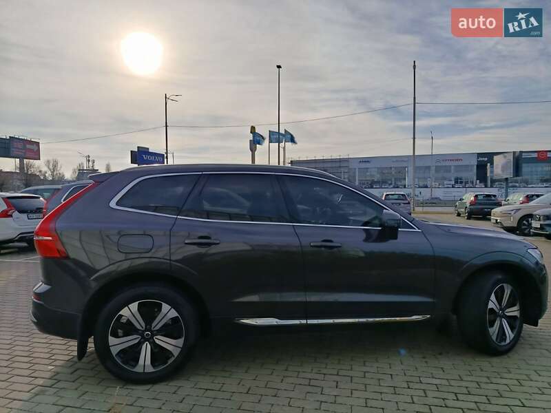Позашляховик / Кросовер Volvo XC60 2023 в Києві