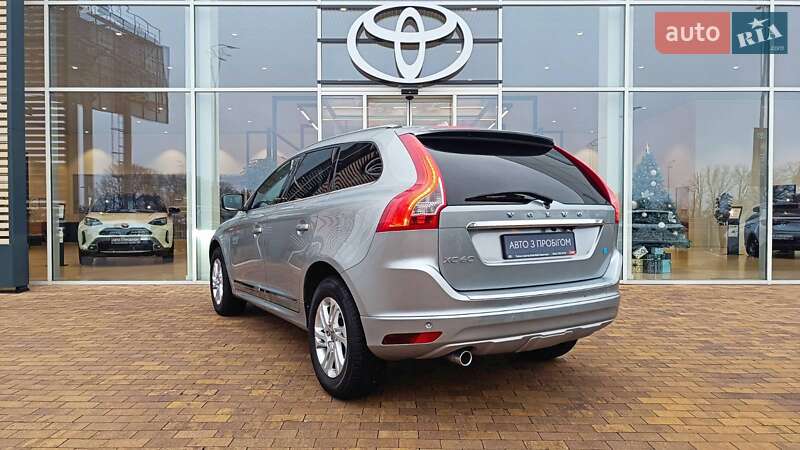 Позашляховик / Кросовер Volvo XC60 2015 в Києві