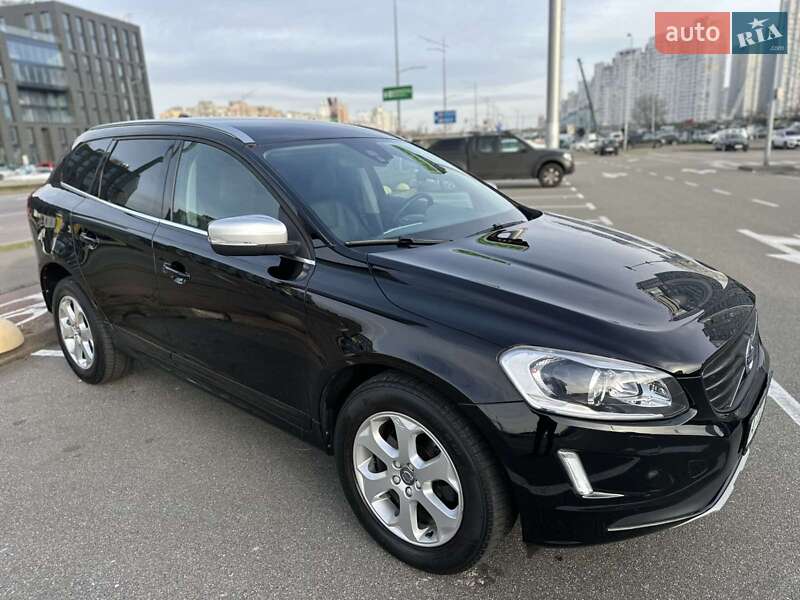 Позашляховик / Кросовер Volvo XC60 2016 в Києві