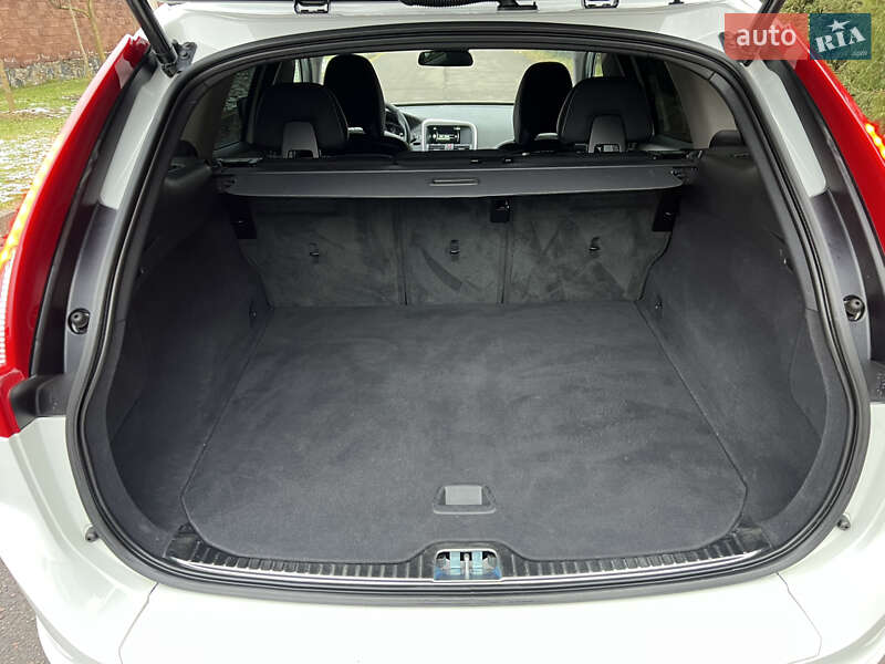 Позашляховик / Кросовер Volvo XC60 2016 в Рівному