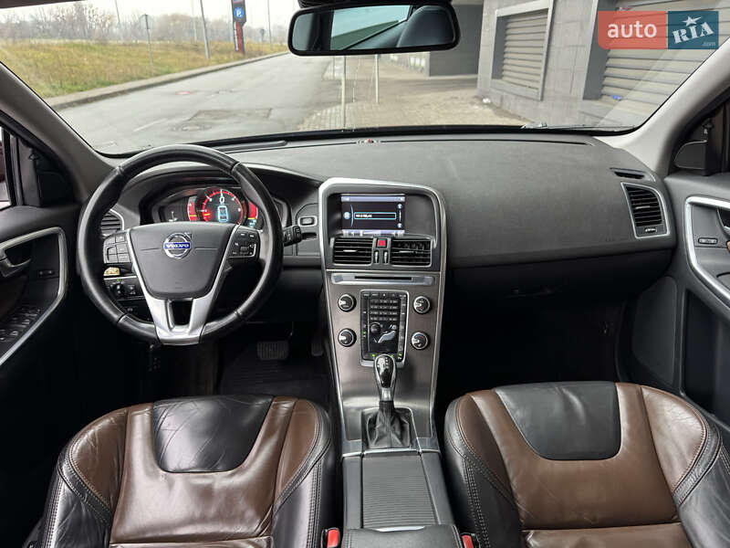 Внедорожник / Кроссовер Volvo XC60 2013 в Киеве фото 14 Внедорожник / Кроссовер Volvo XC60 2013 в Киеве